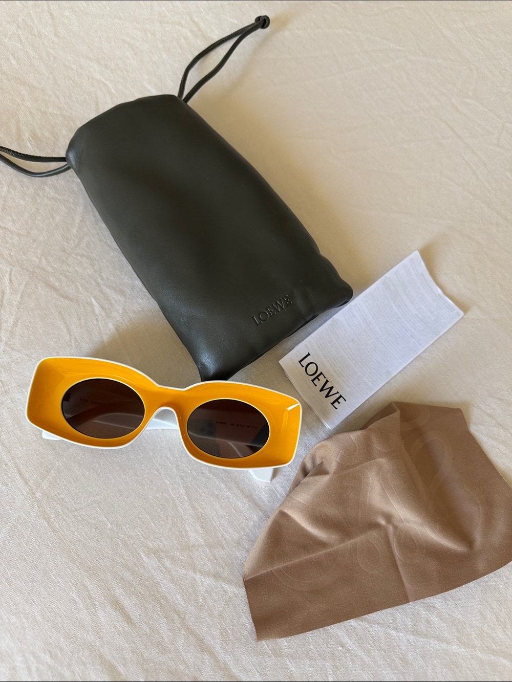 LOEWE × Paula's Ibiza Rectangular Sunglasses - Picture 4 of 8